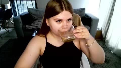 Snapshot of abbyvibe chatting on 10/26/25, 11:16 abbyvibe online show from 10/26/25, 11:16