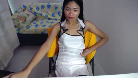 abbywinter18 online show from 09/23/25, 01:52