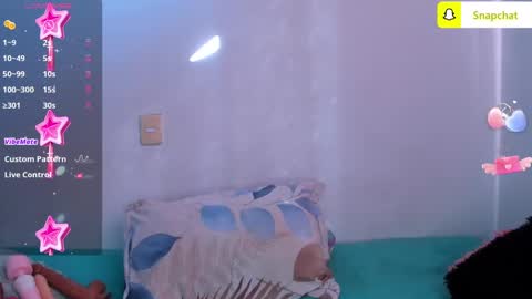 Snapshot of abbyy_rosse_ chatting on 01/05/25, 08:42 Abbyy online show from 01/05/25, 08:42