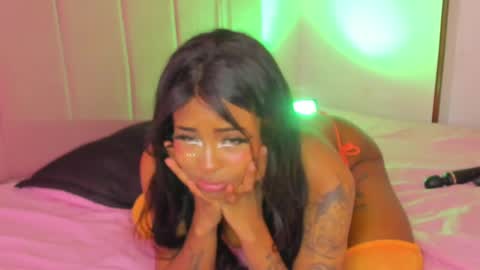 Simone    may online show from 12/14/24, 07:14