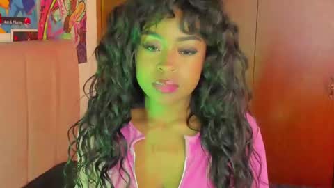 Simone    may online show from 01/04/25, 01:31