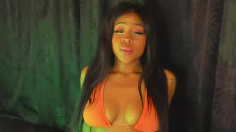 Simone    may online show from 01/10/25, 07:57