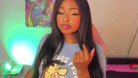 Simone    may online show from 01/11/25, 09:25