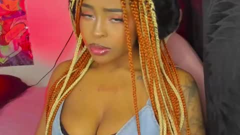 Simone    may online show from 02/04/25, 05:10