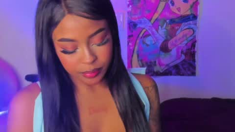 Simone    may online show from 02/26/25, 07:31
