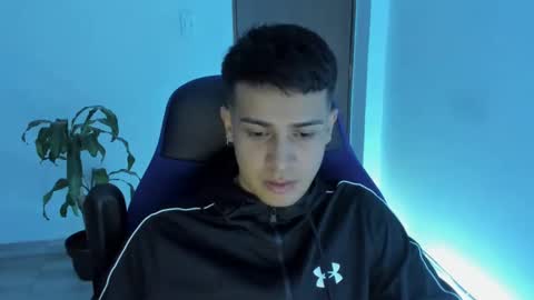 Snapshot of abelasburgo chatting on 11/06/25, 12:55 Independence model AbelAsburgo online show from 11/06/25, 12:55