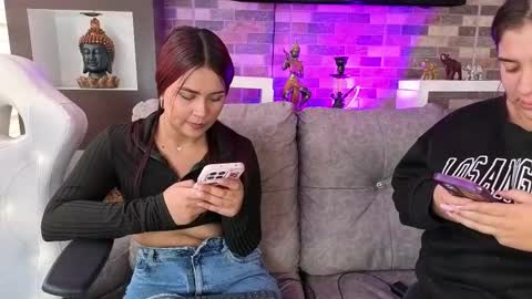abella_as_ online show from 10/01/25, 02:56