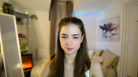 Snapshot of abella_danger_x chatting on 11/27/25, 09:11 abella_danger_x online show from 11/27/25, 09:11