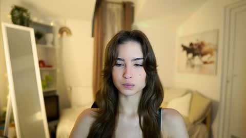 Snapshot of abella_danger_x chatting on 12/15/25, 09:35 abella_danger_x online show from 12/15/25, 09:35