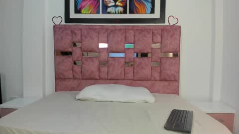 abella_lov online show from 09/26/25, 12:20