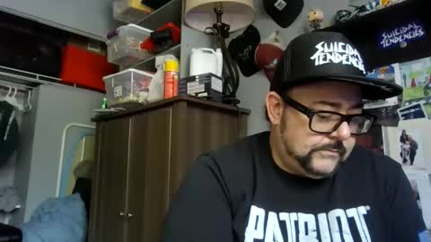 AJ online show from 05/25/26, 04:24