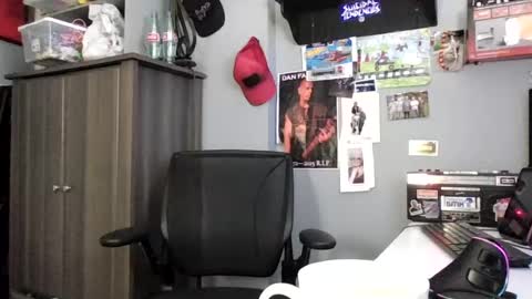 AJ online show from 07/07/26, 02:21