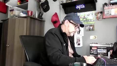AJ online show from 07/17/26, 01:51