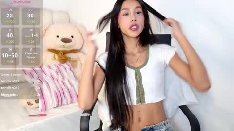 Snapshot of abi_doll chatting on 04/11/26, 01:37 abi_doll online show from 04/11/26, 01:37