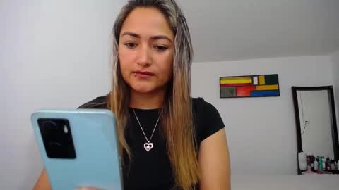 ximena online show from 01/25/25, 12:58