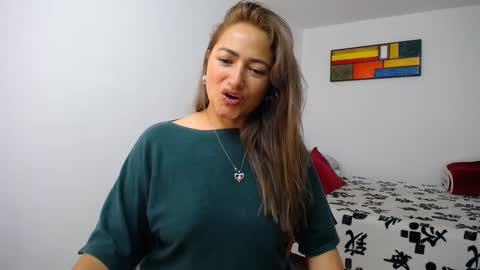 ximena online show from 09/16/25, 01:34