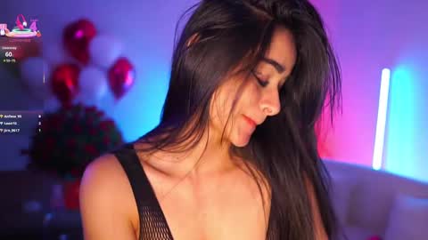 Snapshot of abigail_adamss_ chatting on 02/14/25, 01:13 Abigail online show from 02/14/25, 01:13