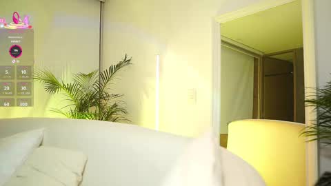 Snapshot of abigail_adamss_ chatting on 02/23/25, 01:13 Abigail online show from 02/23/25, 01:13