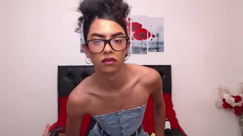 Abigail online show from 09/19/25, 12:39