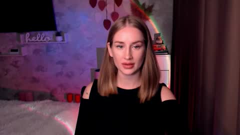 Snapshot of abigail_flex chatting on 09/19/25, 06:52 Anna online show from 09/19/25, 06:52