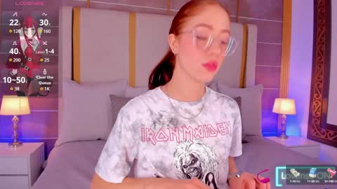 Snapshot of abigailcarter chatting on 02/08/25, 07:49 online show from 02/08/25, 07:49