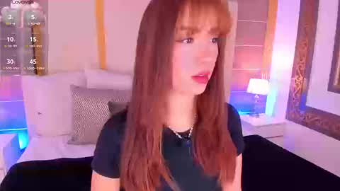 Snapshot of abigailcarter chatting on 09/23/25, 11:08 online show from 09/23/25, 11:08