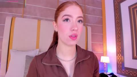 Snapshot of abigailcarter chatting on 10/05/25, 10:29 online show from 10/05/25, 10:29