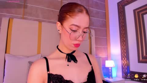 Snapshot of abigailcarter chatting on 10/11/25, 11:47 online show from 10/11/25, 11:47