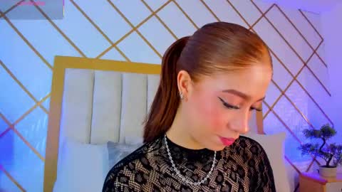 Snapshot of abigailcarter chatting on 11/07/25, 11:38 online show from 11/07/25, 11:38