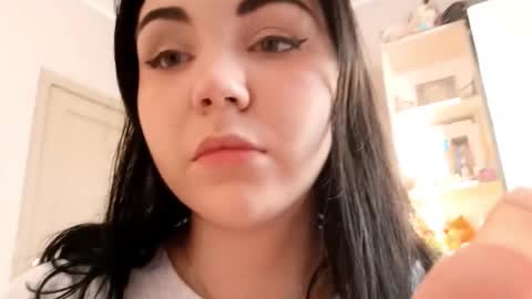 Abi online show from 10/06/25, 03:37