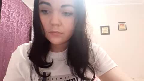 Abi online show from 10/14/25, 04:41