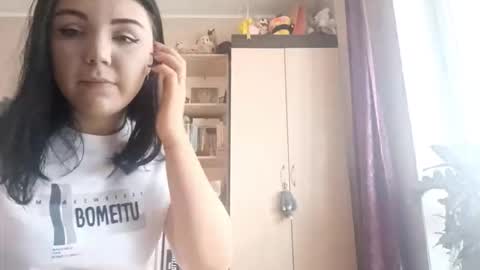 Abi online show from 10/24/25, 10:11