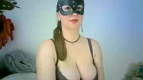 GoldenFish online show from 03/10/25, 12:37