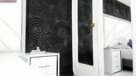 Snapshot of abigailwilliams_ chatting on 11/17/25, 11:16 Abigail online show from 11/17/25, 11:16