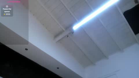 Snapshot of abigailwilliams_ chatting on 12/05/25, 11:30 Abigail online show from 12/05/25, 11:30