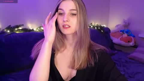 Snapshot of abigailwills chatting on 02/16/26, 02:57 Abigail online show from 02/16/26, 02:57