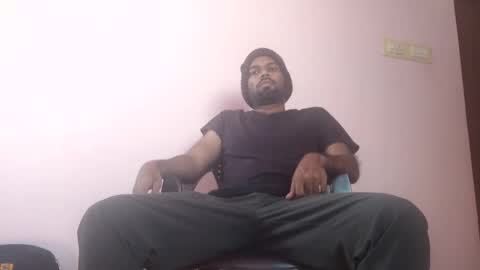 Snapshot of abisheksports96 chatting on 03/07/25, 10:35 Masturbating boy online show from 03/07/25, 10:35
