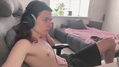 hi  cum in pvt noi extra tip online show from 06/12/26, 01:10