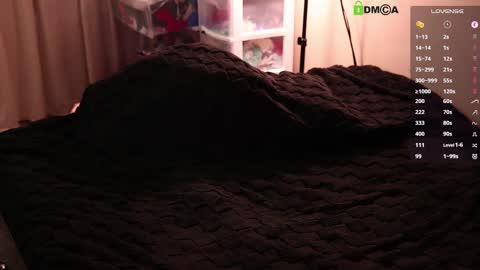 Snapshot of about_the_bulge chatting on 02/15/25, 03:31 about_the_bulge online show from 02/15/25, 03:31