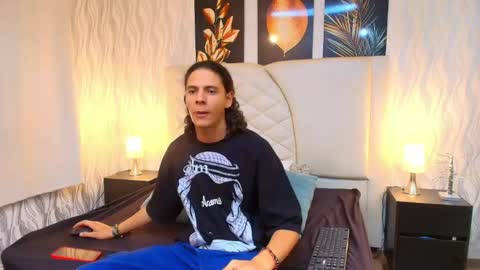 Snapshot of abravanel_sefardi chatting on 04/22/26, 09:49 Abrovanel online show from 04/22/26, 09:49