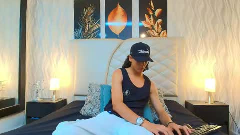 Snapshot of abravanel_sefardi chatting on 06/02/26, 09:06 Abrovanel online show from 06/02/26, 09:06