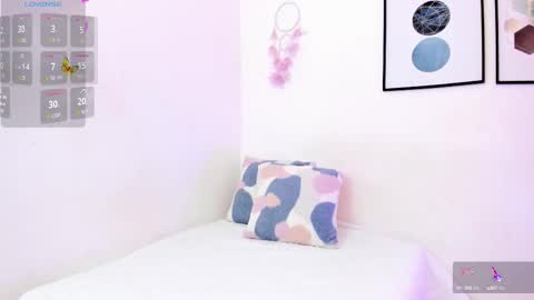 Abriil online show from 09/21/25, 03:30