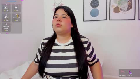 Abriil online show from 09/28/25, 03:34