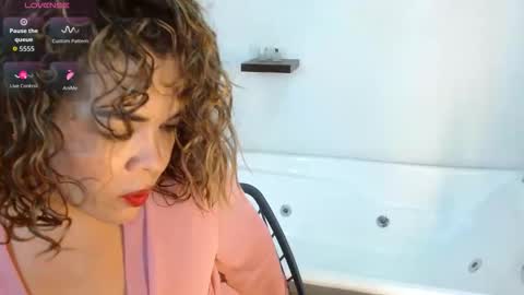 Snapshot of abril_beltran_ chatting on 02/04/26, 10:15 Abril Beltran online show from 02/04/26, 10:15