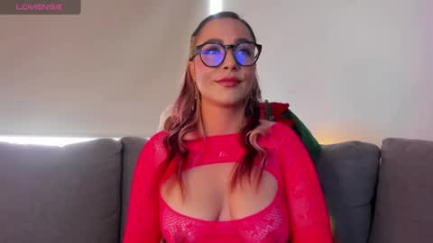 Abril online show from 12/14/24, 03:58