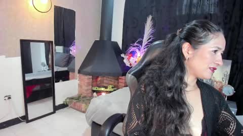Snapshot of abril_riios chatting on 06/02/26, 05:15 Abril online show from 06/02/26, 05:15