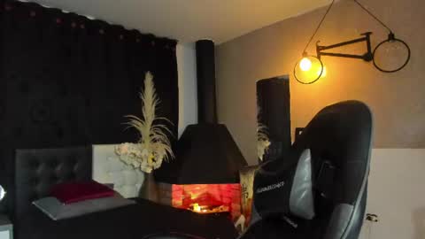 Abril online show from 07/24/26, 02:42