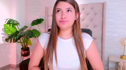 abrill_cute online show from 09/20/25, 09:49