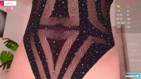 abrill_cute online show from 10/25/25, 12:45