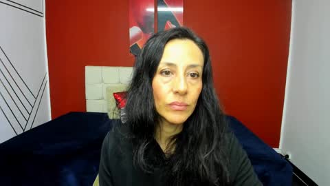 Snapshot of abrillee1 chatting on 01/07/25, 07:17 ABRIL online show from 01/07/25, 07:17